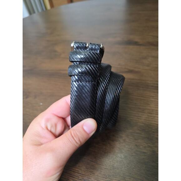 Johnston & Murphy Black Italian Leather Silver Tone Buckle Belt Size 38 75-3361 - Picture 3 of 16